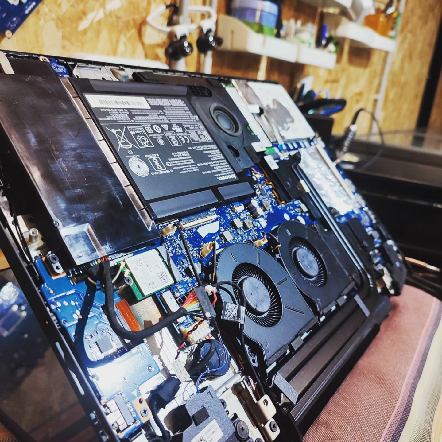 <span style="font-weight: bold; font-style: italic;">Ремонт Ноутбуков - Нетбуков</span>